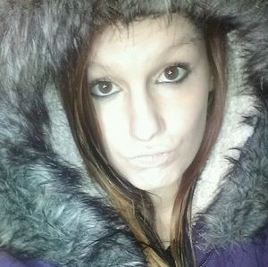 Meet your Posher, Renee